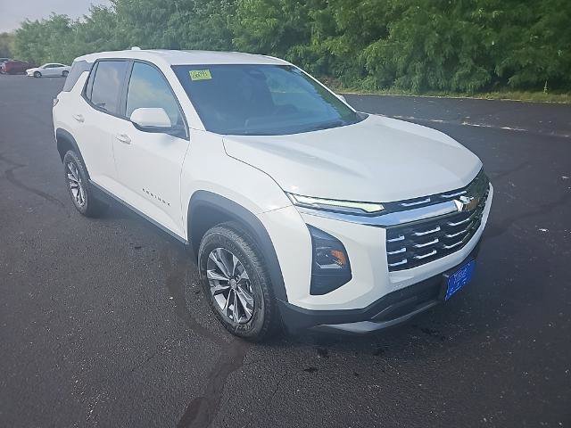 New 2026 Chevrolet Equinox LT w/ Convenience Package II image 8