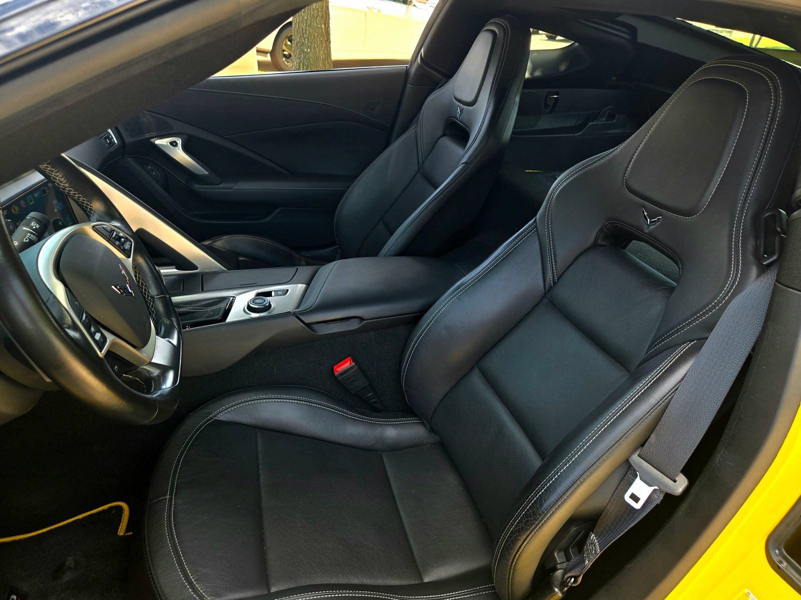 Used 2019 Chevrolet Corvette Grand Sport RWD image 23