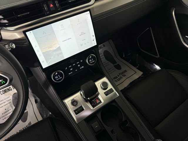 New 2026 Jaguar F-PACE R-Dynamic S AWD/4WD image 40