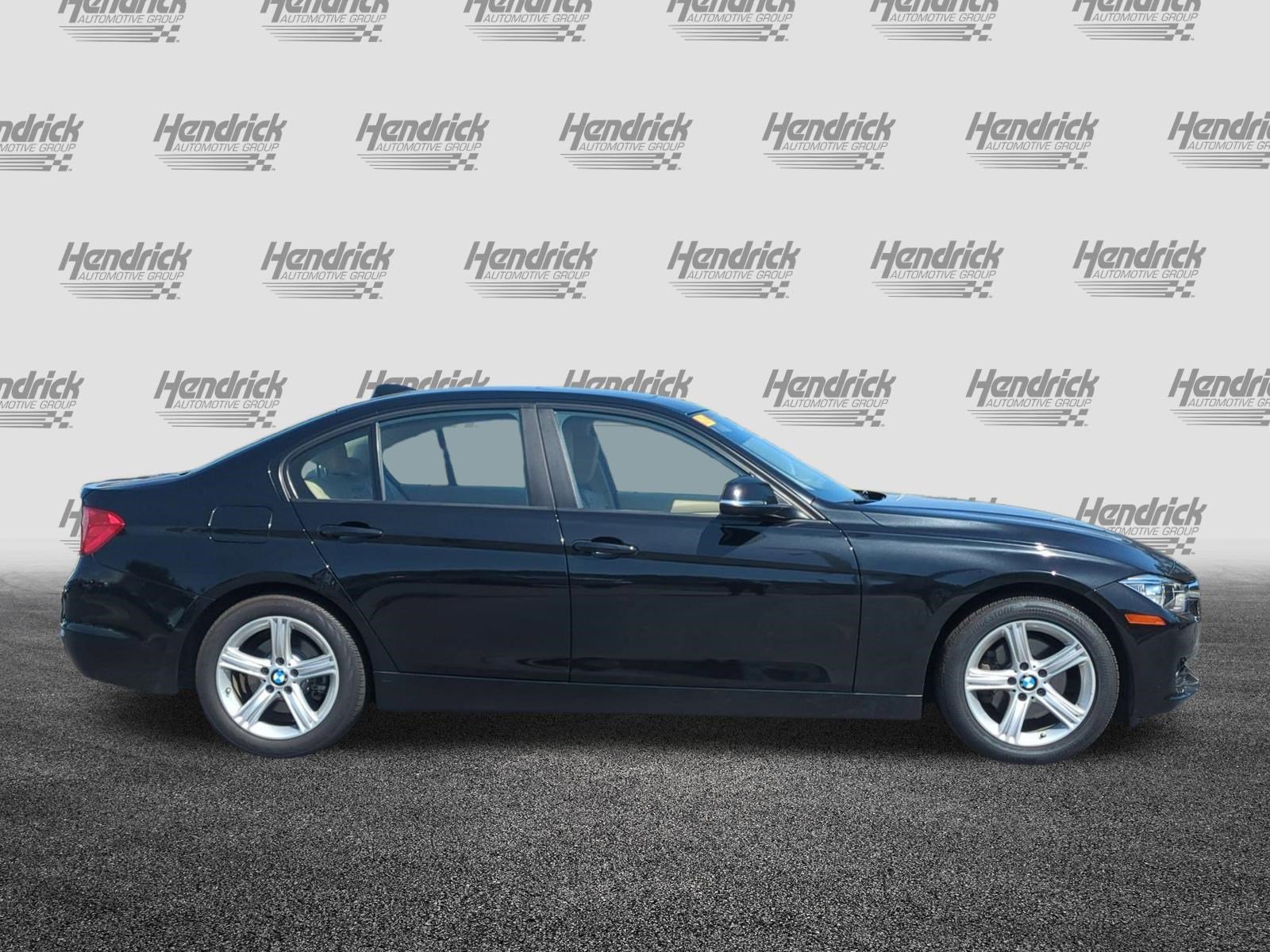 Used 2015 BMW 328i xDrive Sedan AWD/4WD image 11