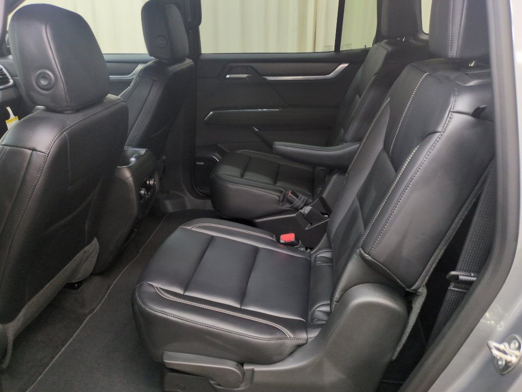 New 2026 GMC Acadia Elevation w/ Black Edition image 17