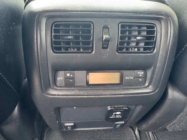 Used 2017 Nissan Pathfinder Platinum w/ Cargo Package image 14