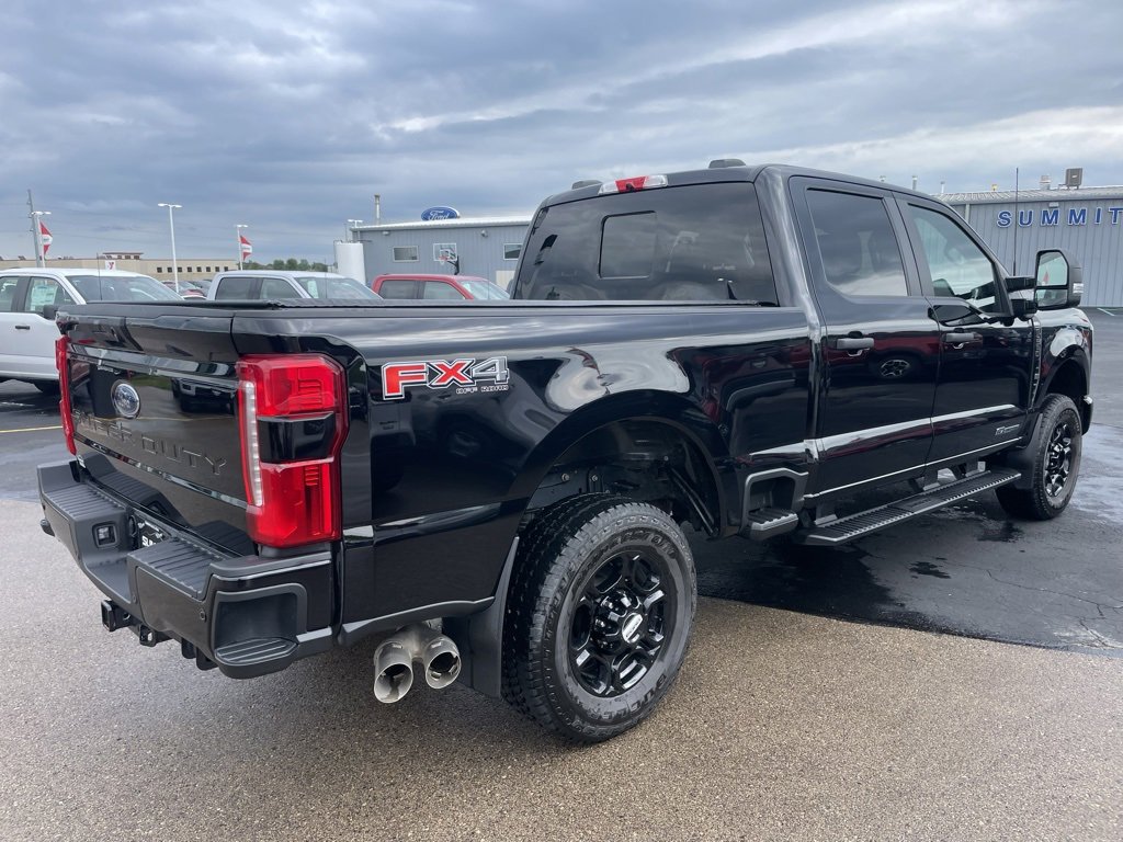 Used 2024 Ford F250 XL w/ STX Appearance Package image 4