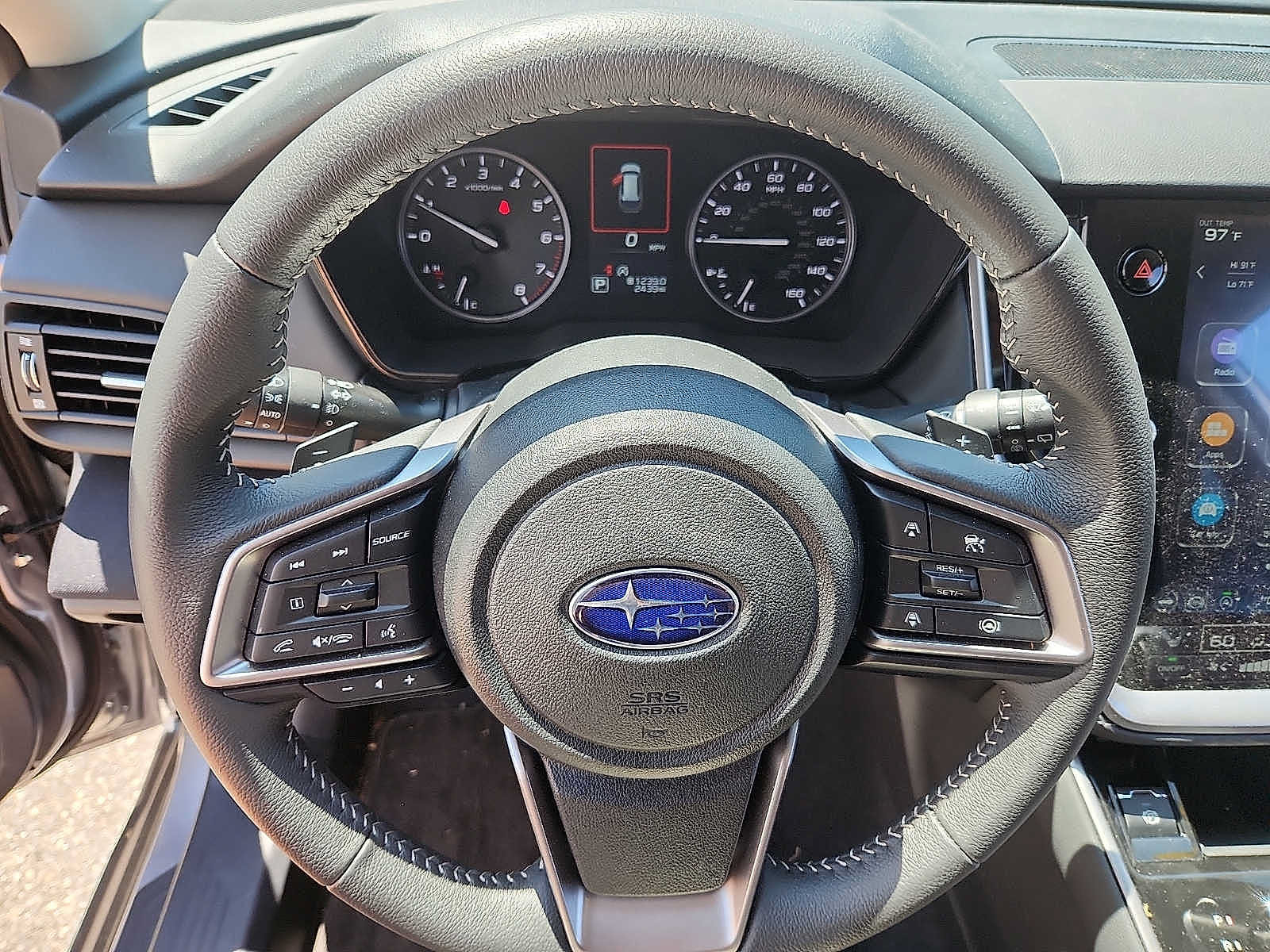 Used 2025 Subaru Outback Premium AWD/4WD image 19