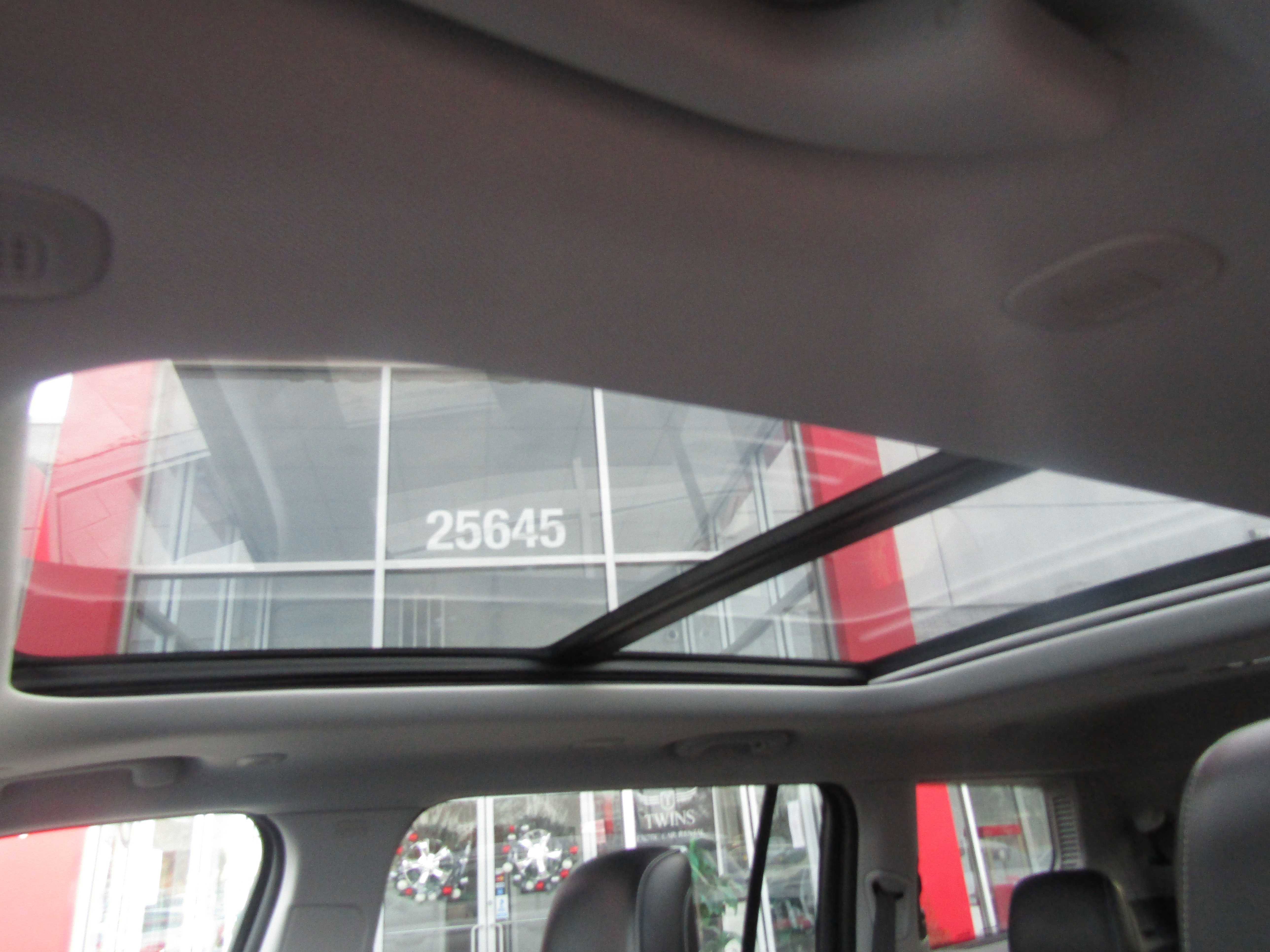 Used 2022 Mercedes-Benz G 550 image 19