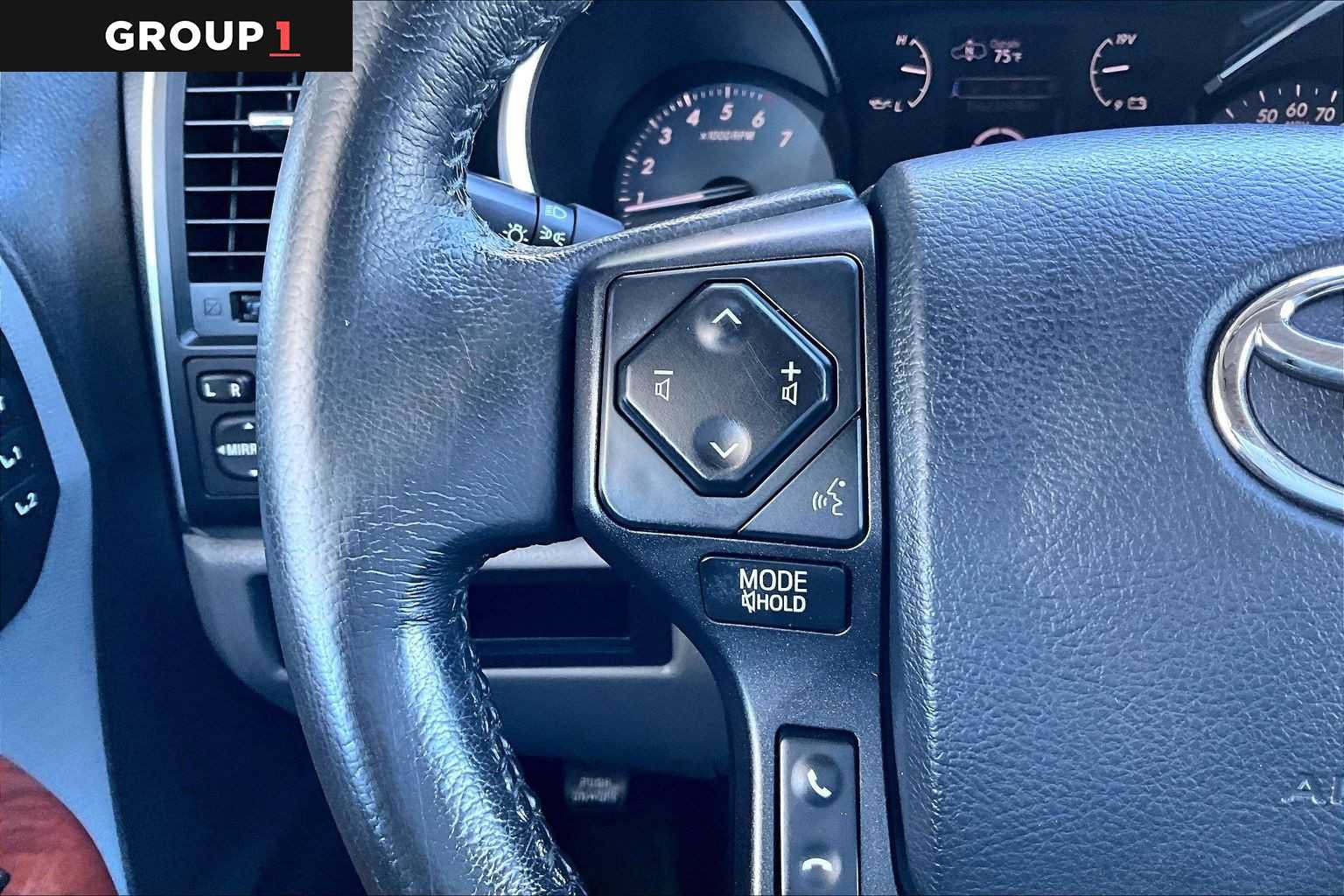 Certified 2019 Toyota Sequoia Platinum AWD/4WD image 24