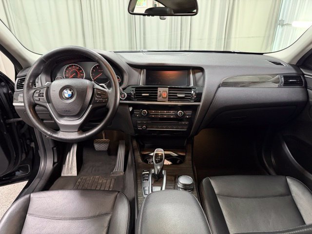 Used 2017 BMW X4 xDrive28i AWD/4WD image 12