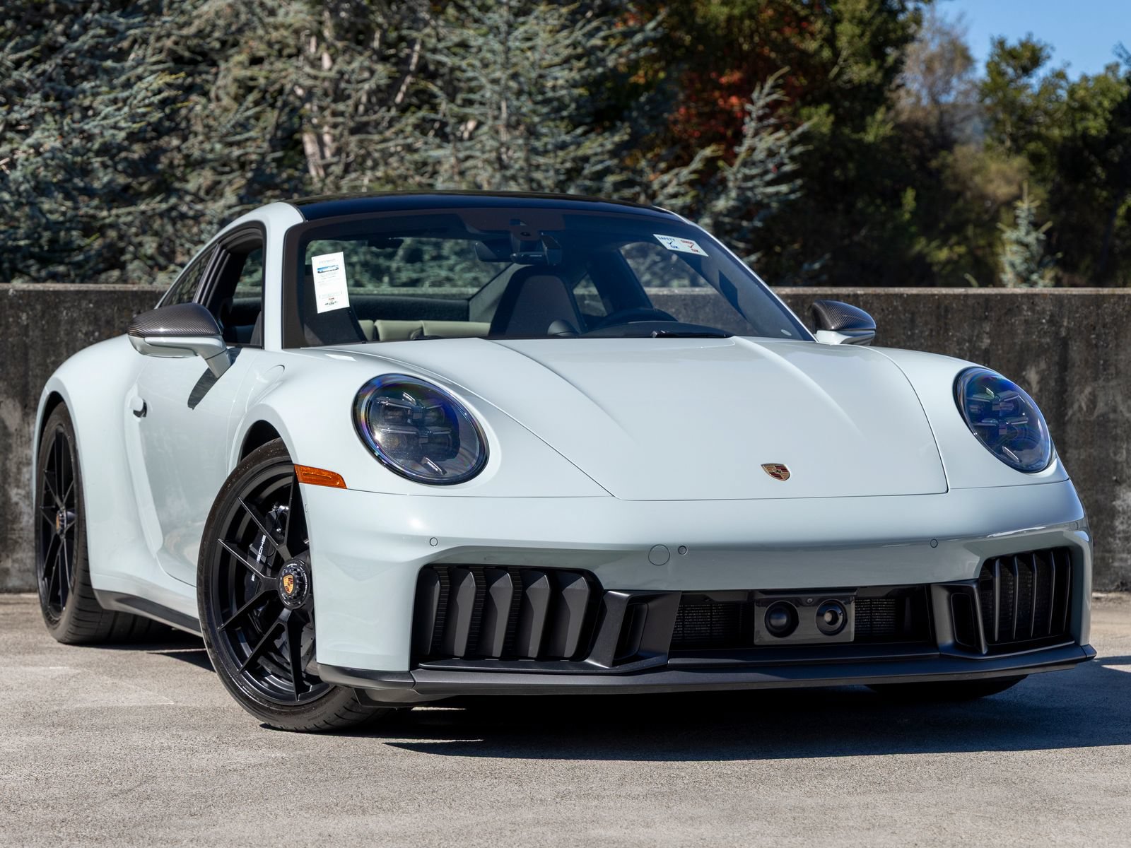 Certified 2025 Porsche 911 Carrera 4 GTS AWD/4WD image 6