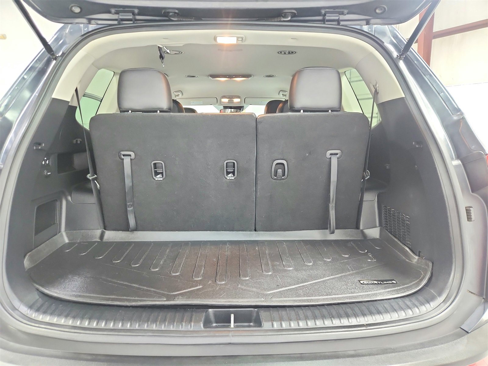 Used 2021 Kia Telluride LX image 39