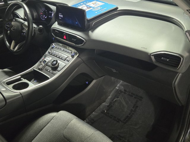 Used 2023 Hyundai Santa Fe SEL FWD image 17