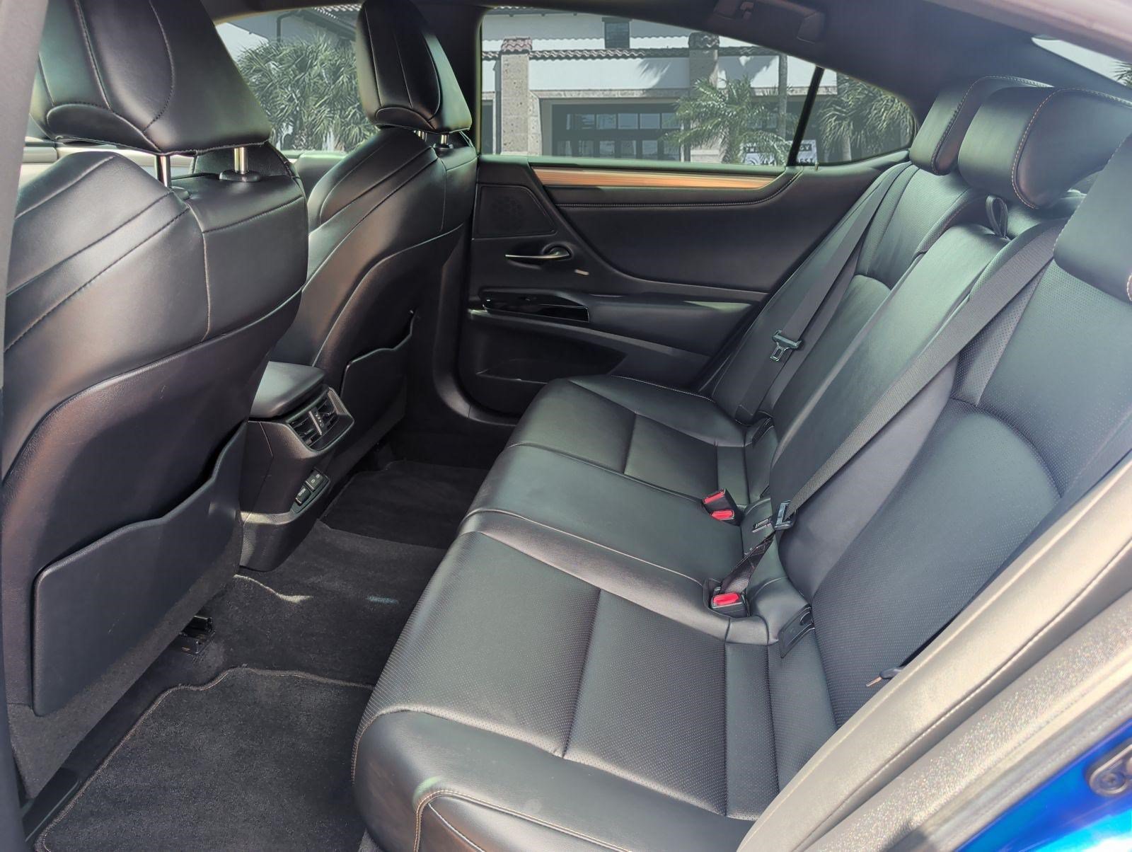 Certified 2023 Lexus ES 350 F Sport w/ Accessory Package (Z2) FWD image 25