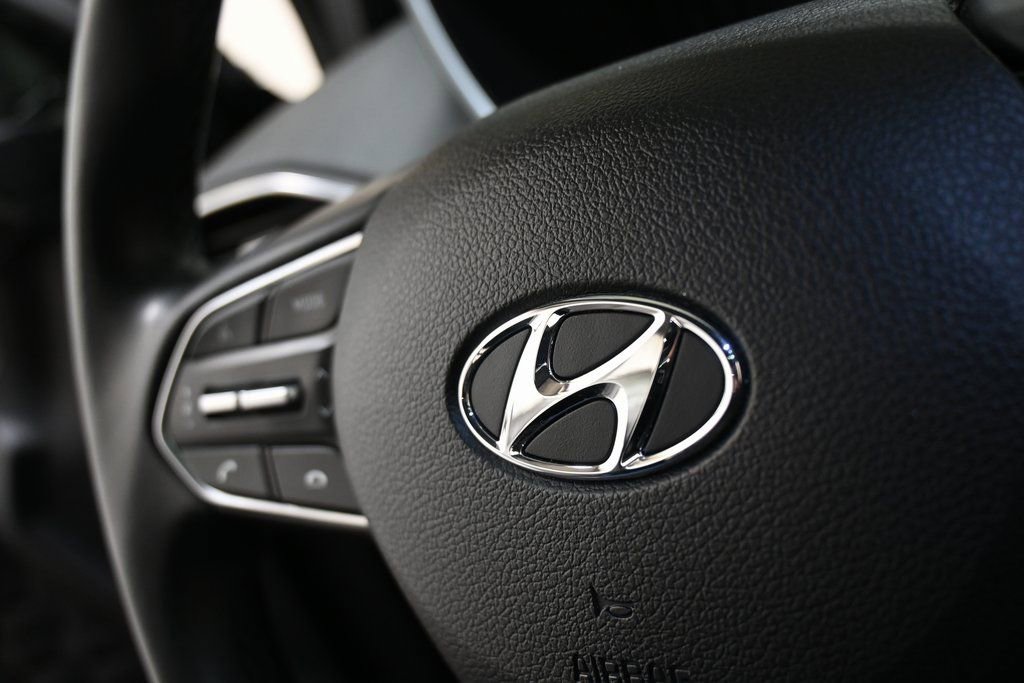 Used 2019 Hyundai Santa Fe AWD image 33