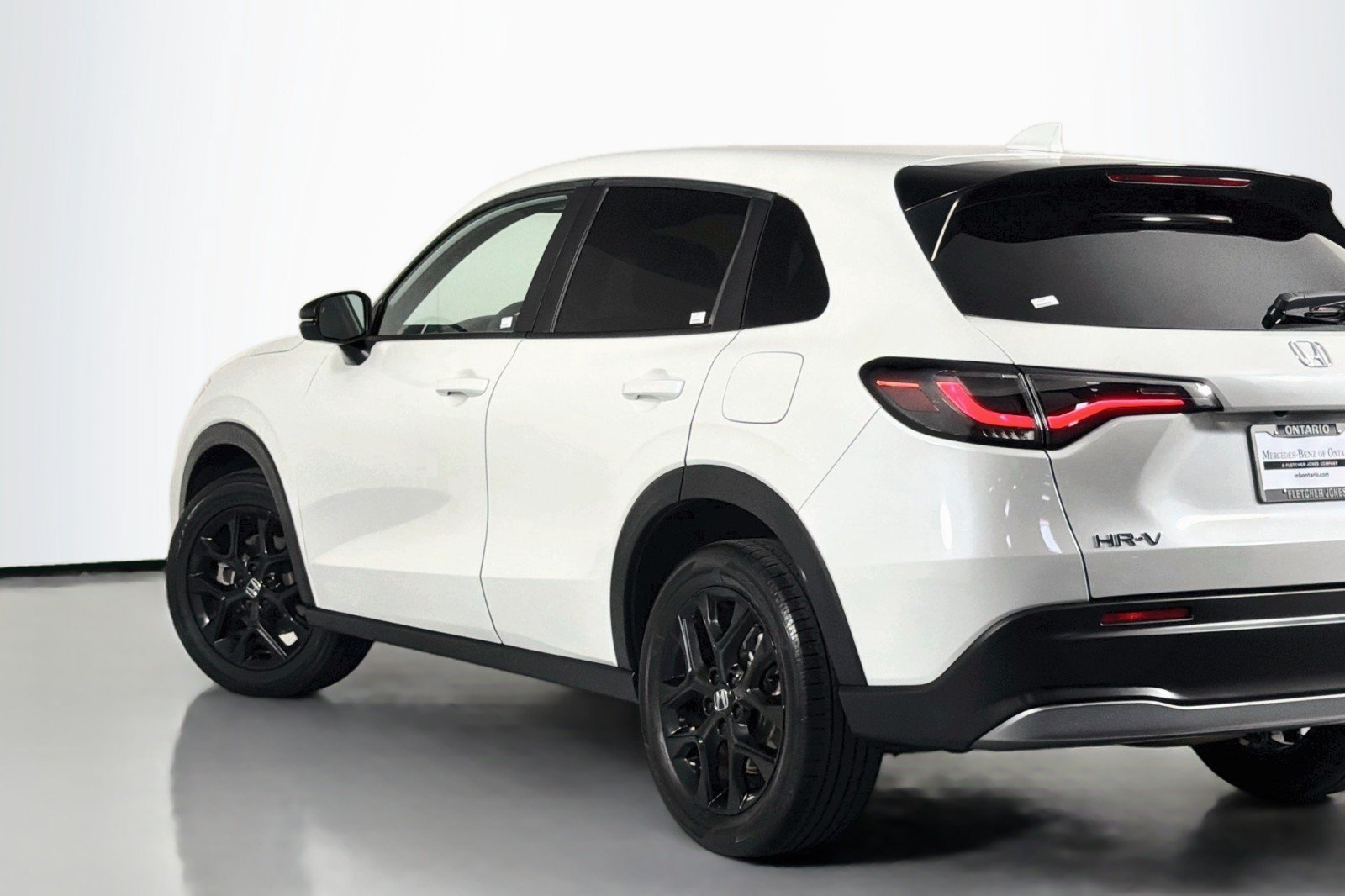 Used 2023 Honda HR-V Sport image 15