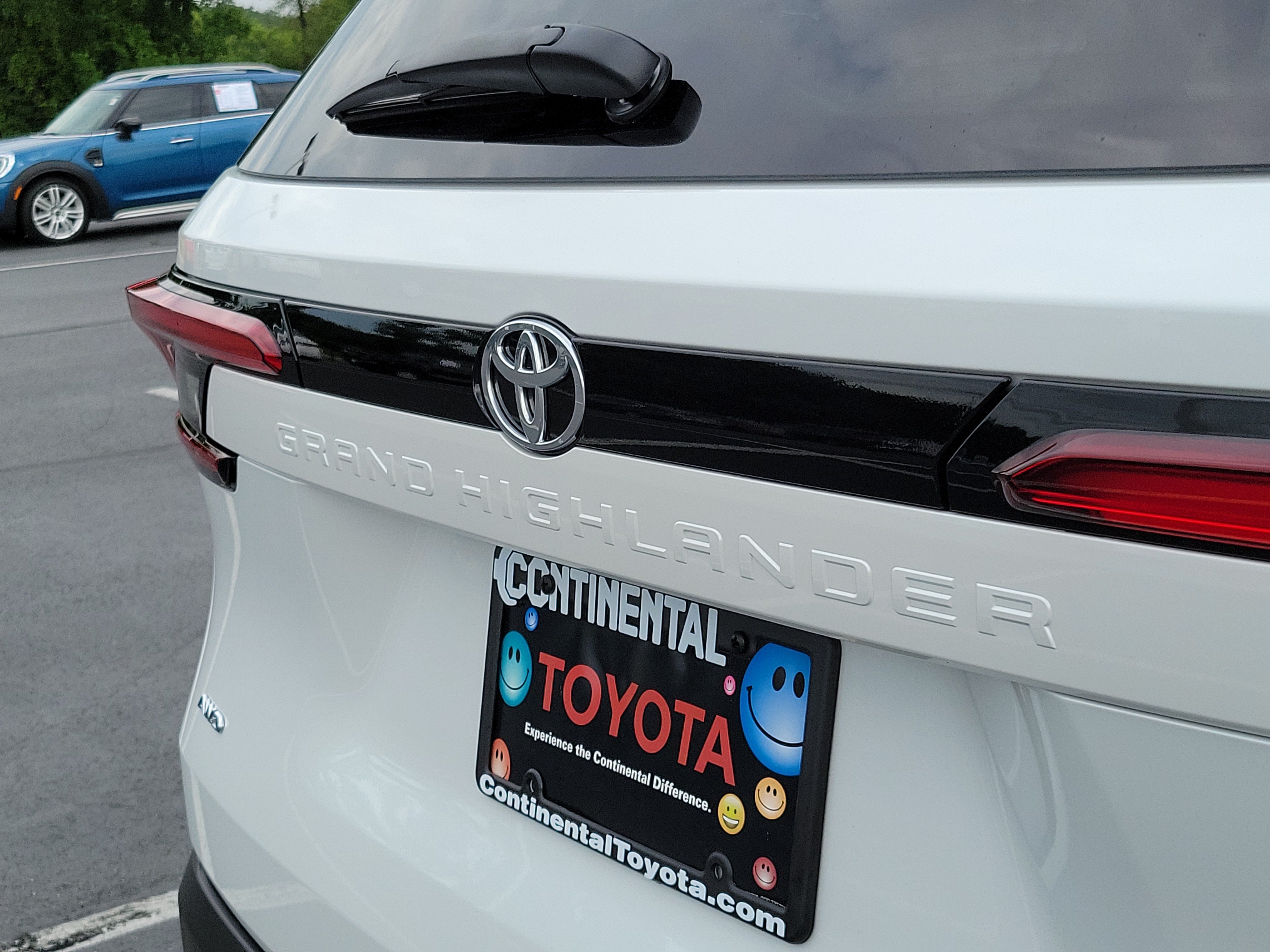 New 2026 Toyota Grand Highlander AWD image 8