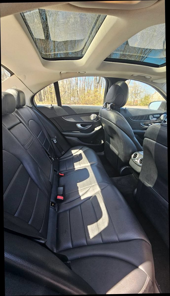 Used 2015 Mercedes-Benz C 300 4MATIC Sedan image 14