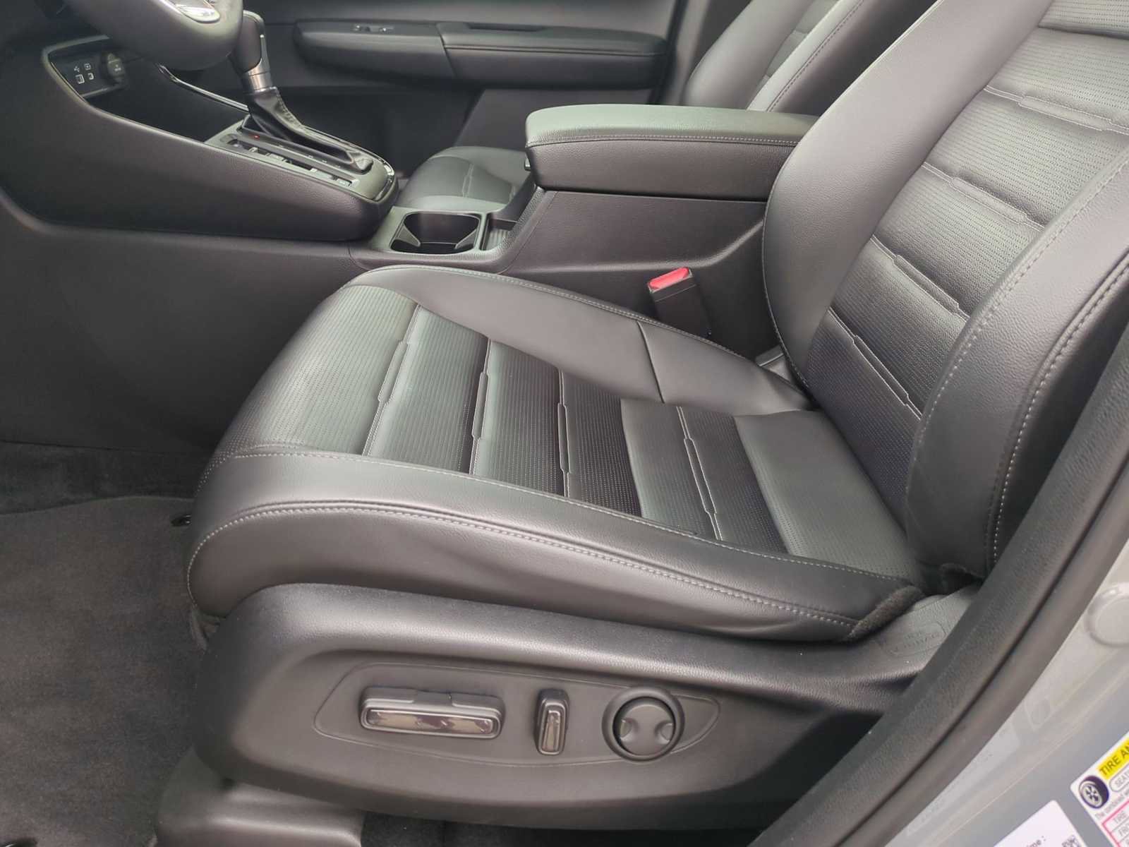 Used 2024 Honda CR-V EX-L image 19