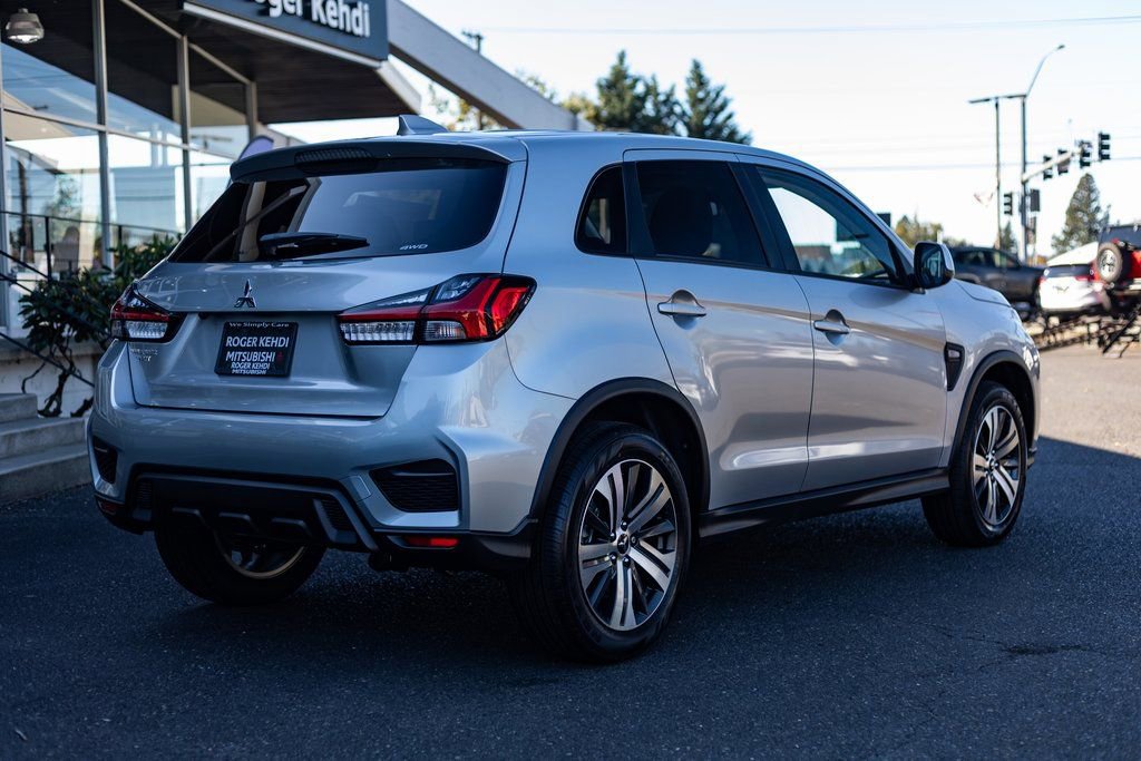 New 2025 Mitsubishi Outlander Sport ES image 8