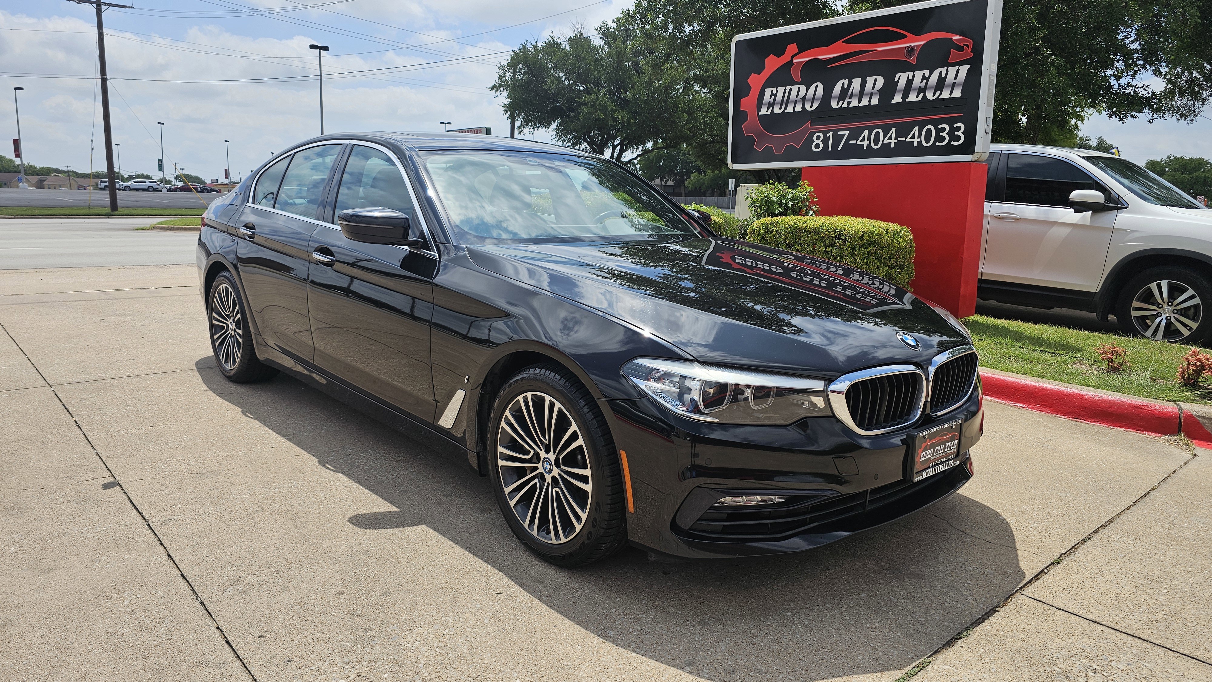 Used 2018 BMW 530e w/ Premium Package 2 image 6