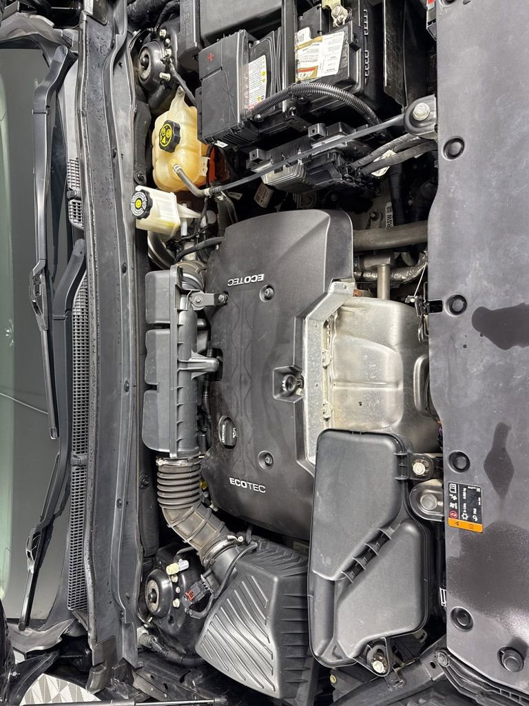 Used 2017 Buick Envision Essence FWD image 9