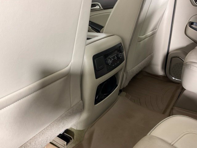 Used 2018 GMC Yukon Denali w/ Denali Ultimate Package AWD/4WD image 15