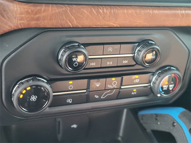 Used 2021 Ford Bronco Black Diamond image 28