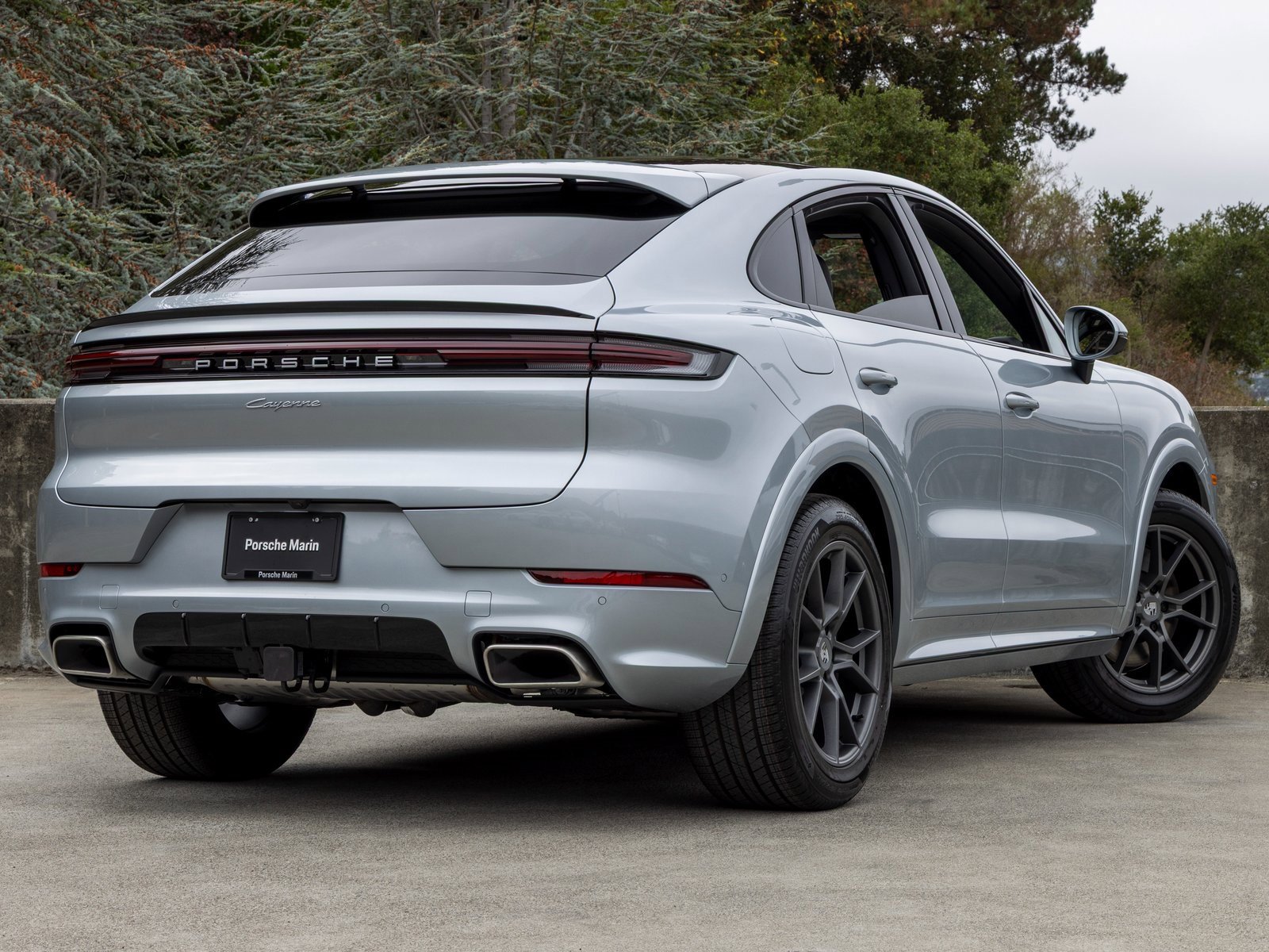 New 2026 Porsche Cayenne Coupe image 11