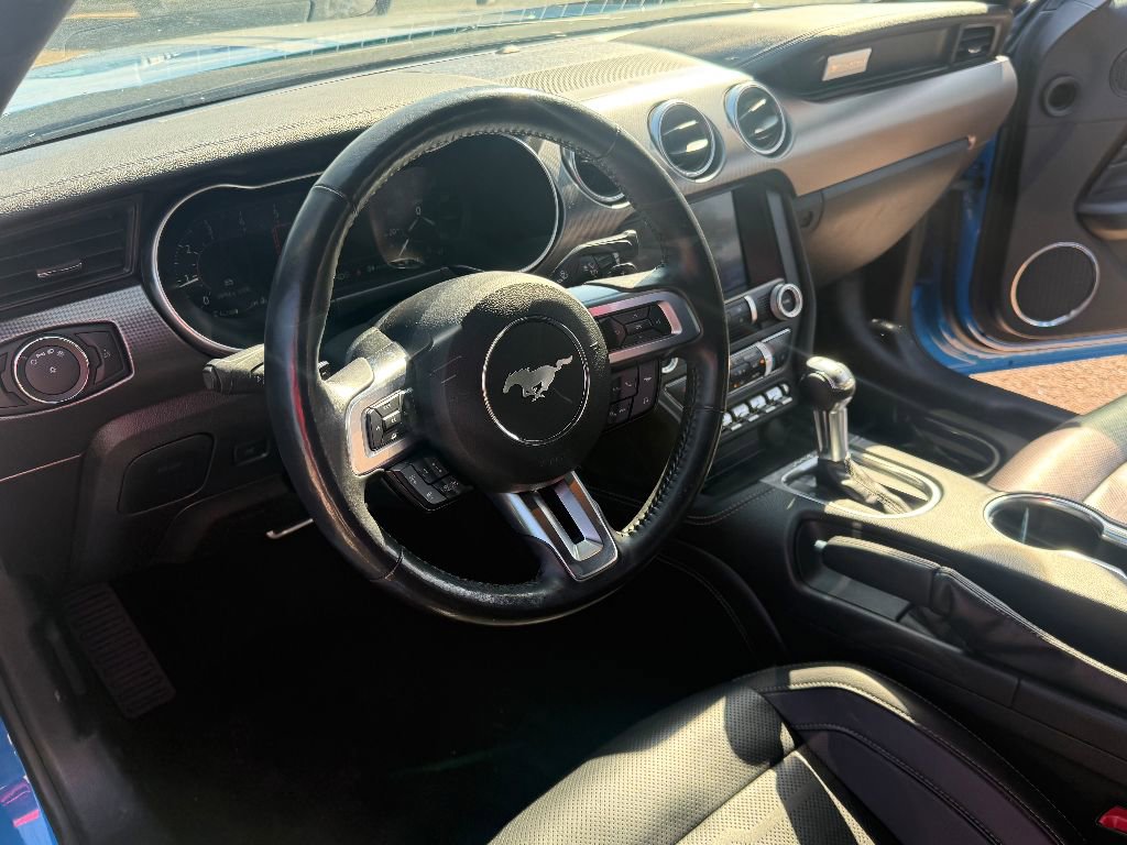 Used 2022 Ford Mustang Premium w/ Equipment Group 201A image 7