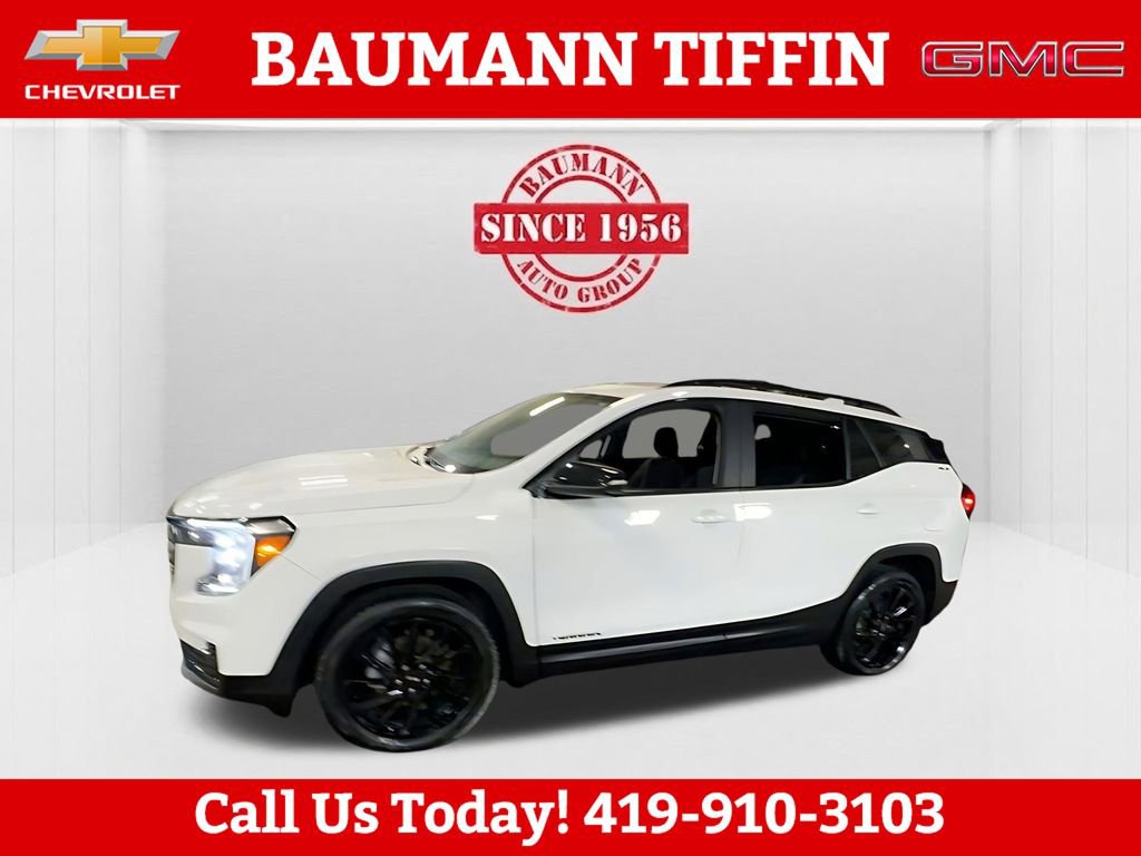Used 2023 GMC Terrain SLE w/ Driver Convenience Package FWD image 13