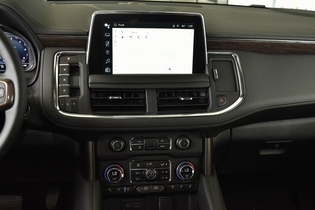 Used 2024 Chevrolet Suburban High Country AWD/4WD image 24