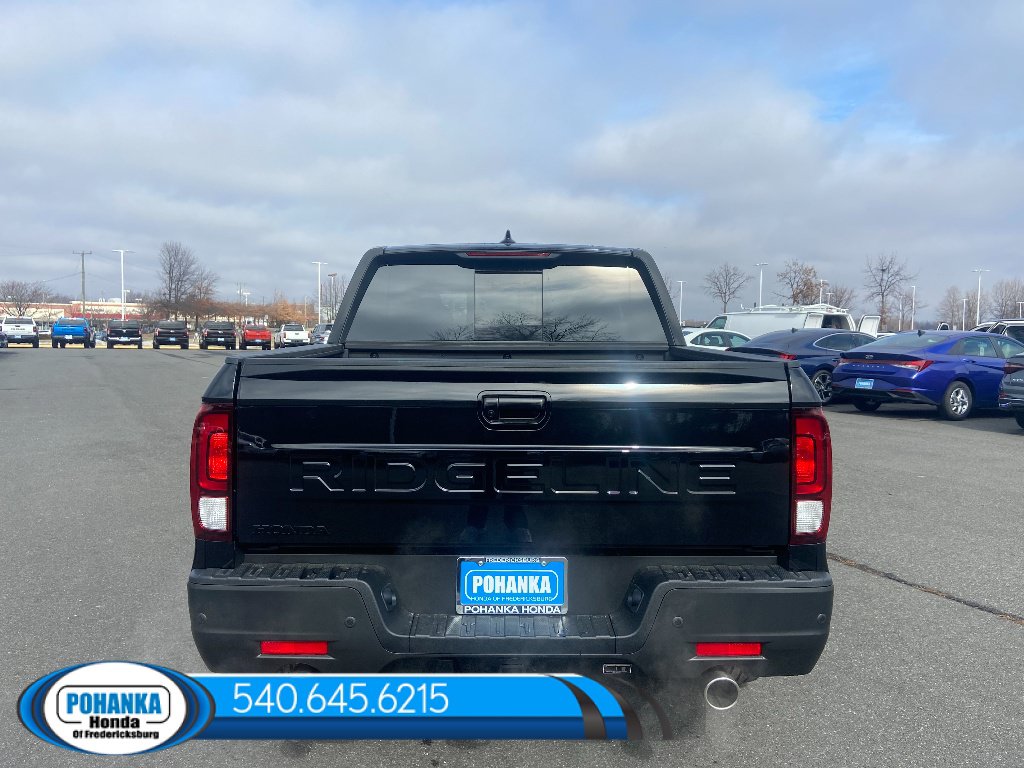 New 2026 Honda Ridgeline Black Edition image 4