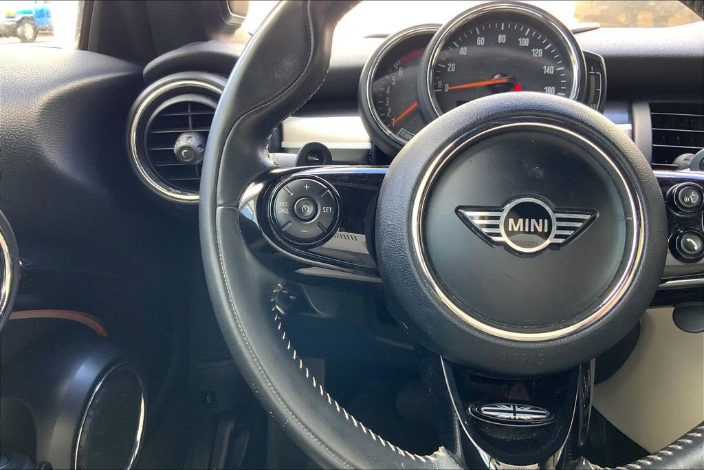 Used 2019 MINI Cooper S FWD image 14