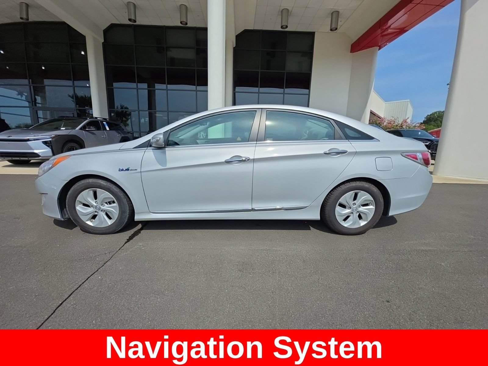 Used 2014 Hyundai Sonata Hybrid FWD image 4