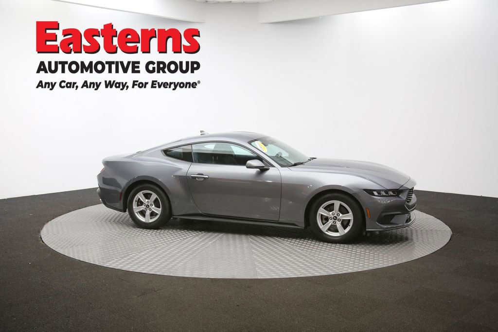 Used 2024 Ford Mustang Coupe image 43