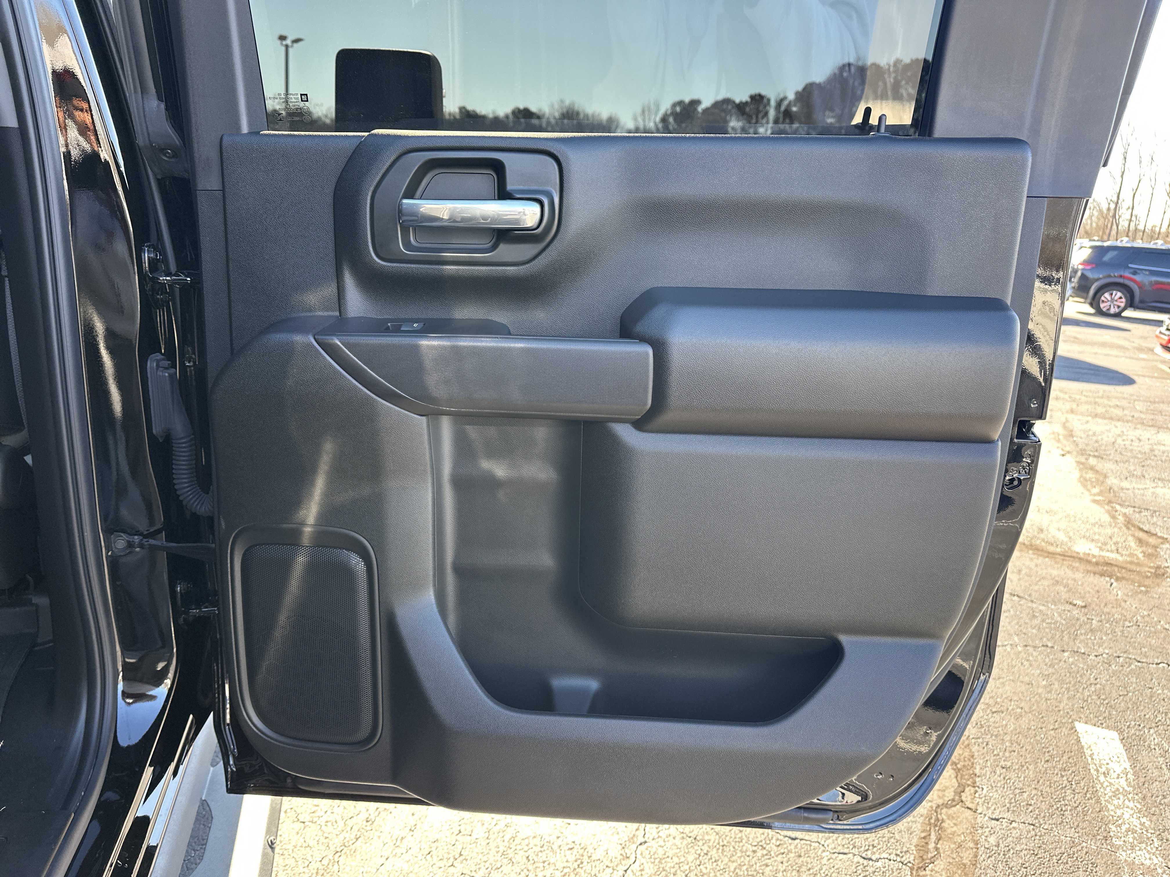 Certified 2025 Chevrolet Silverado 2500 Custom w/ Custom Value Package image 17