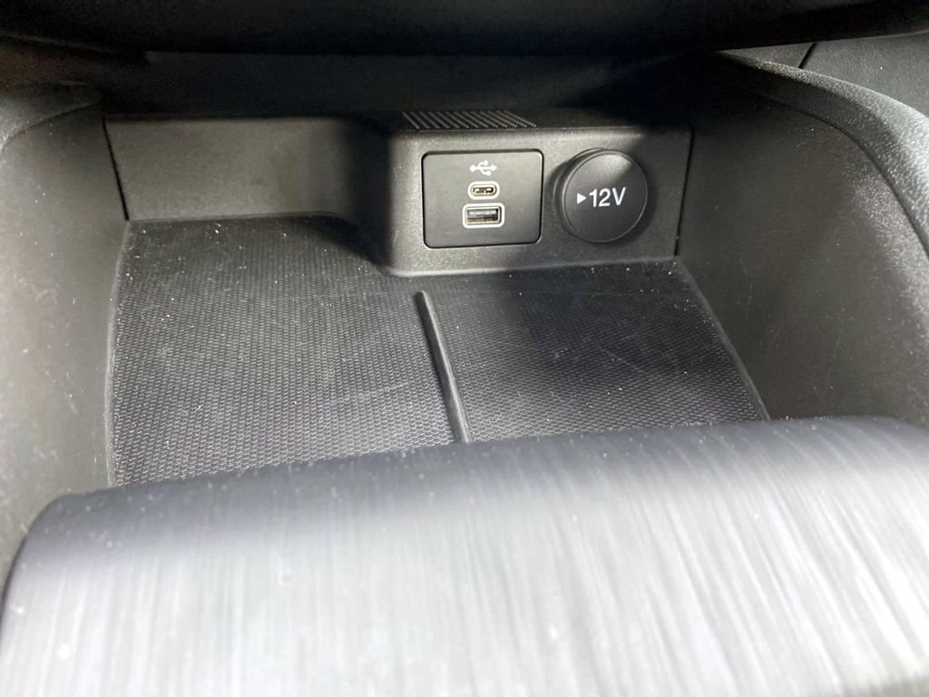 Used 2026 Ford Escape ST-Line AWD/4WD image 31