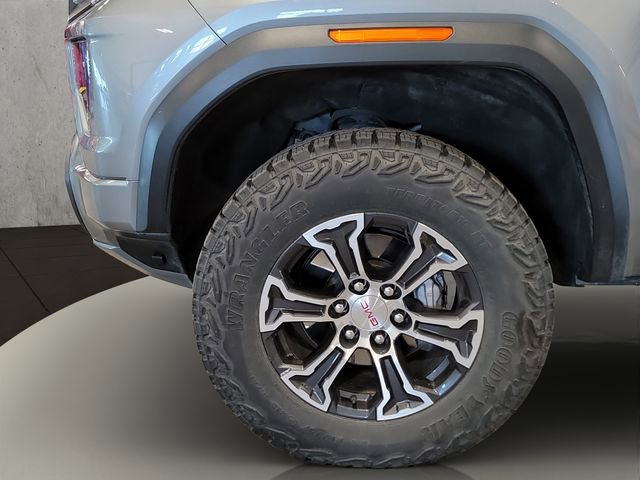 Used 2024 GMC Canyon AT4 w/ Canyon Safety Plus Package AWD/4WD image 22