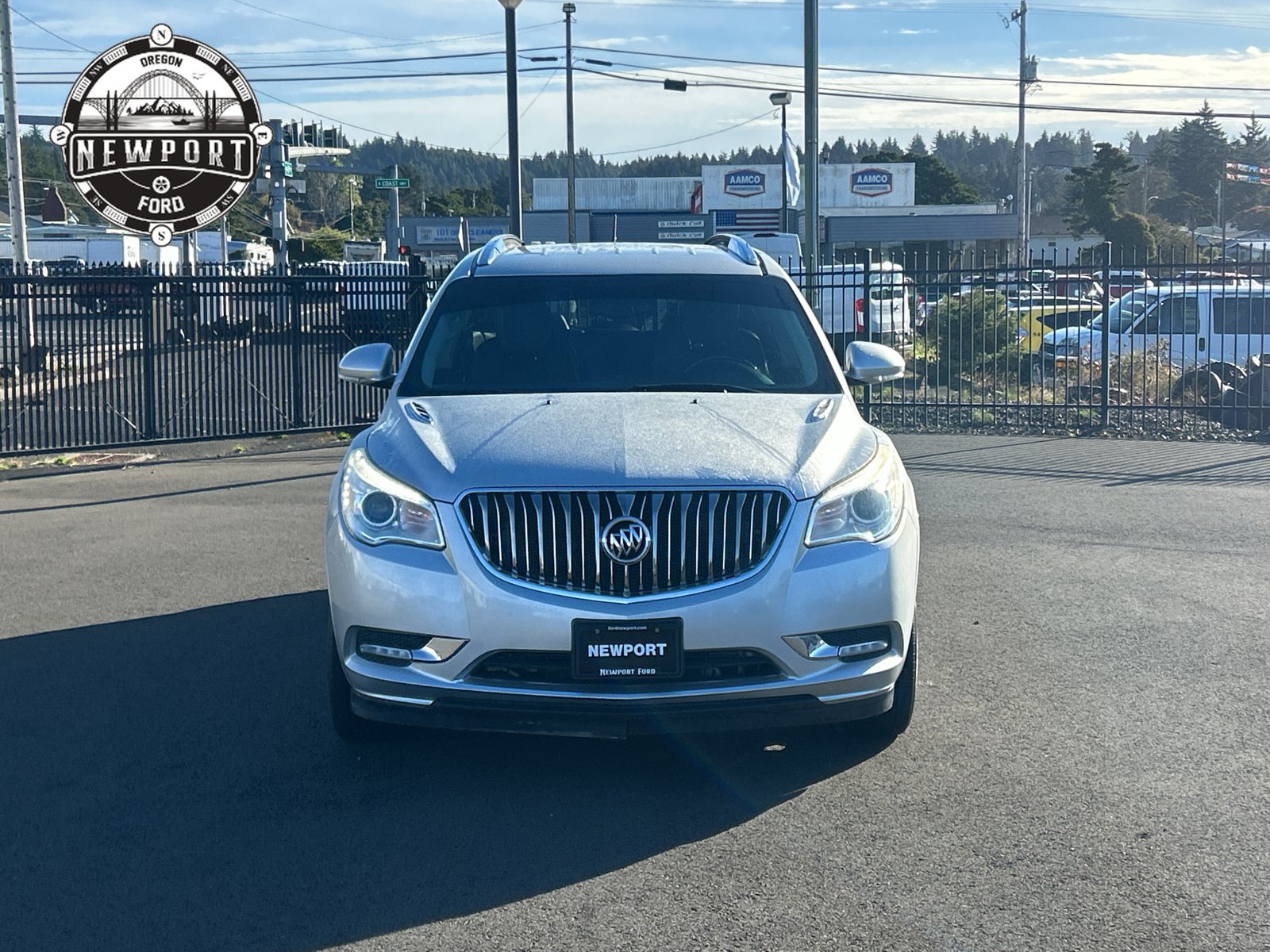 Used 2016 Buick Enclave Leather AWD/4WD image 2