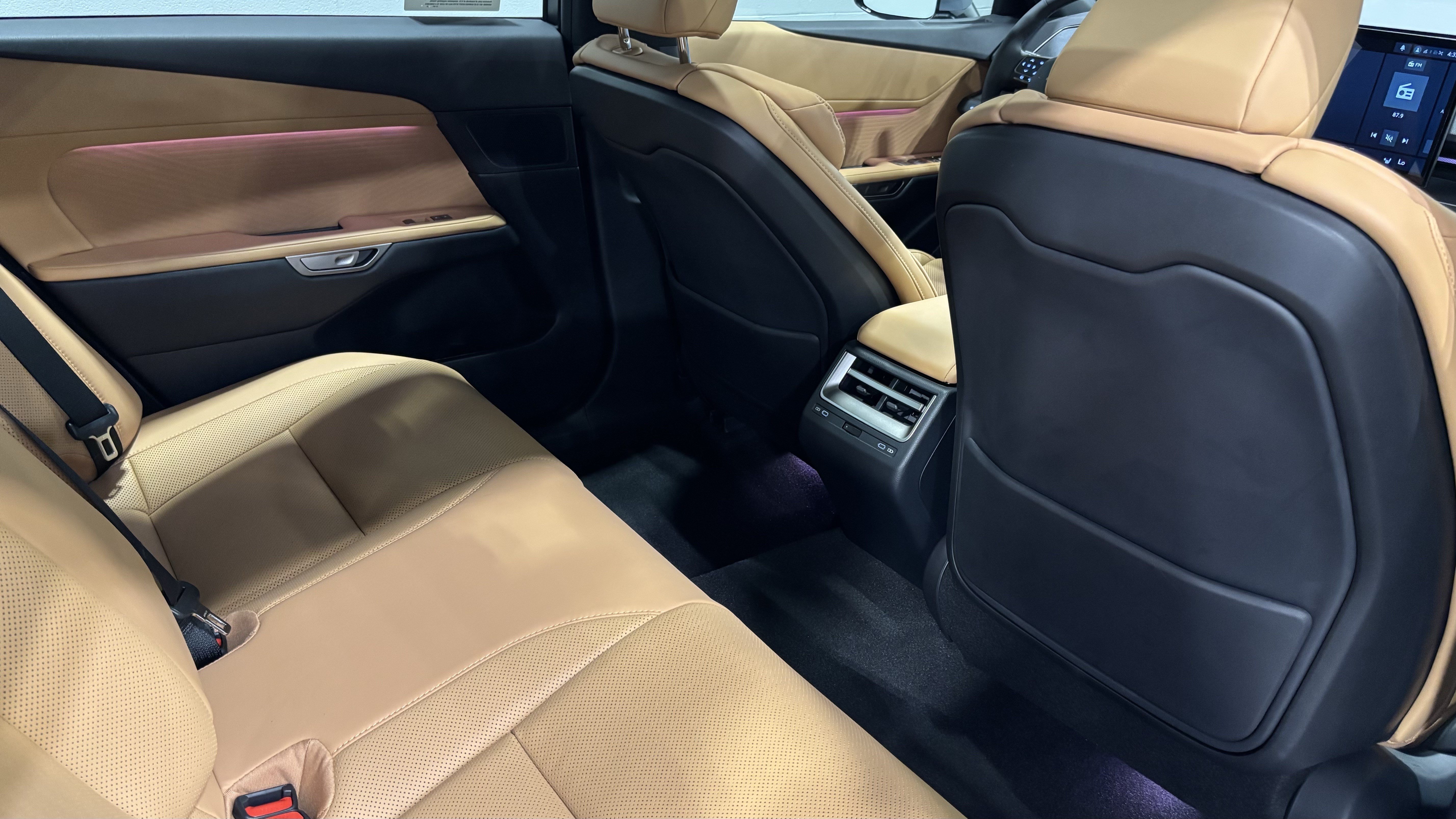 New 2026 Lexus ES 500e AWD/4WD image 41