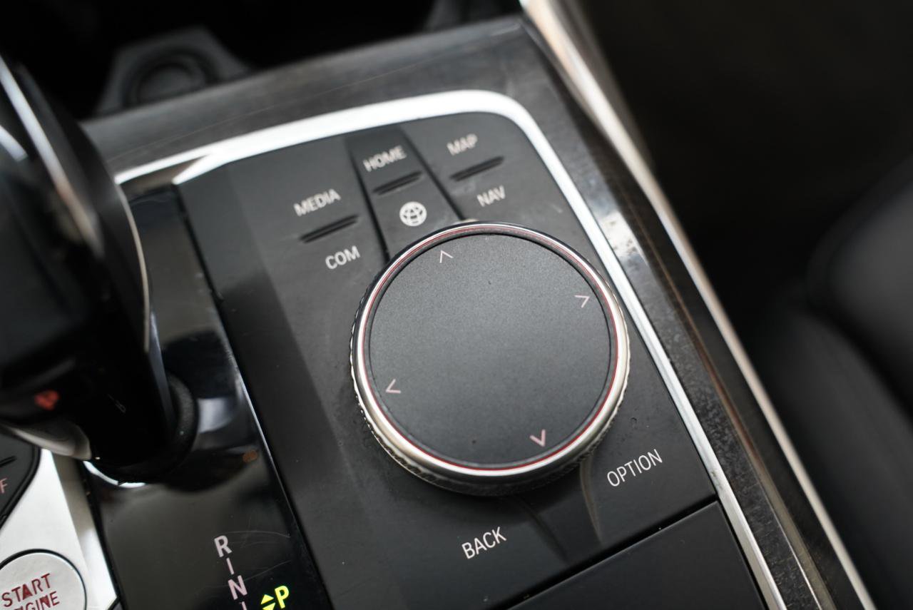 Used 2020 BMW 330i xDrive 330i xDrive Sedan North Americ w/ Convenience Package image 22