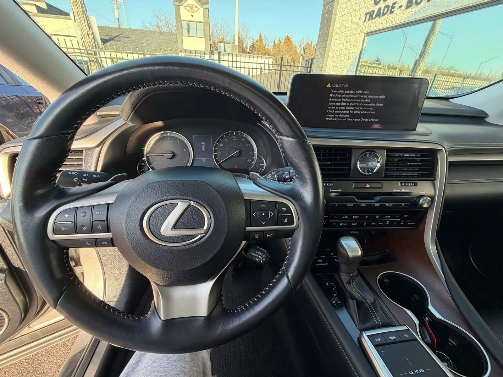 Used 2020 Lexus RX 350L Premium w/ Premium Package image 29