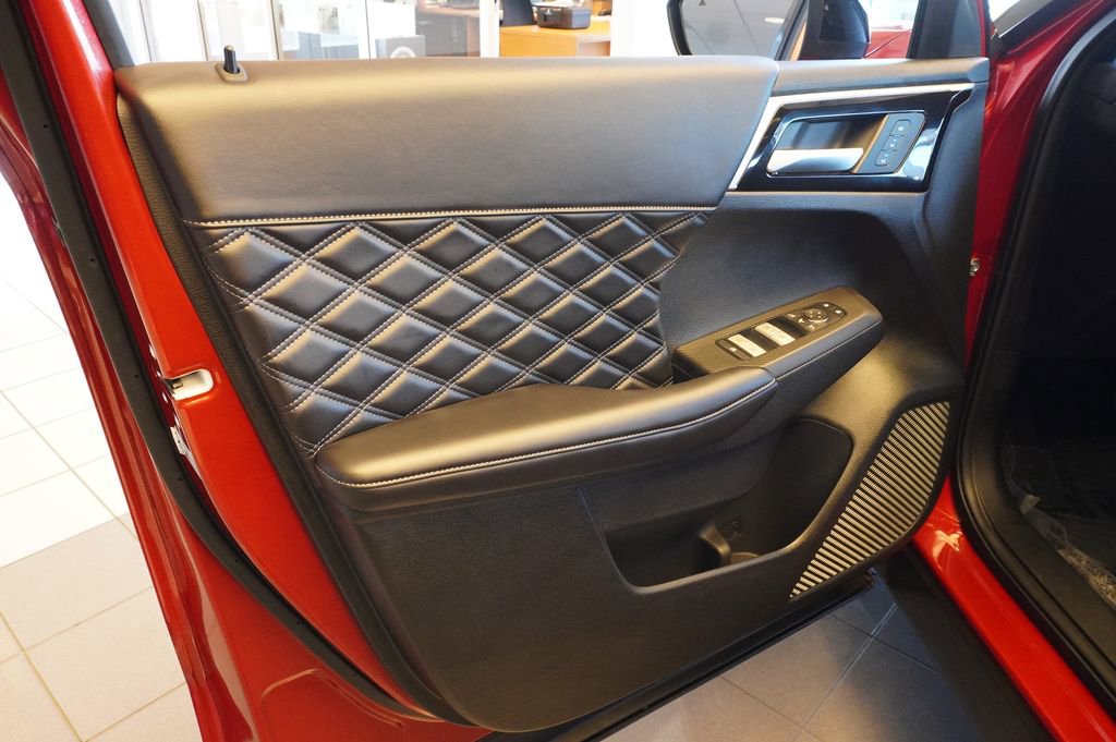 New 2026 Nissan Rogue Platinum image 15