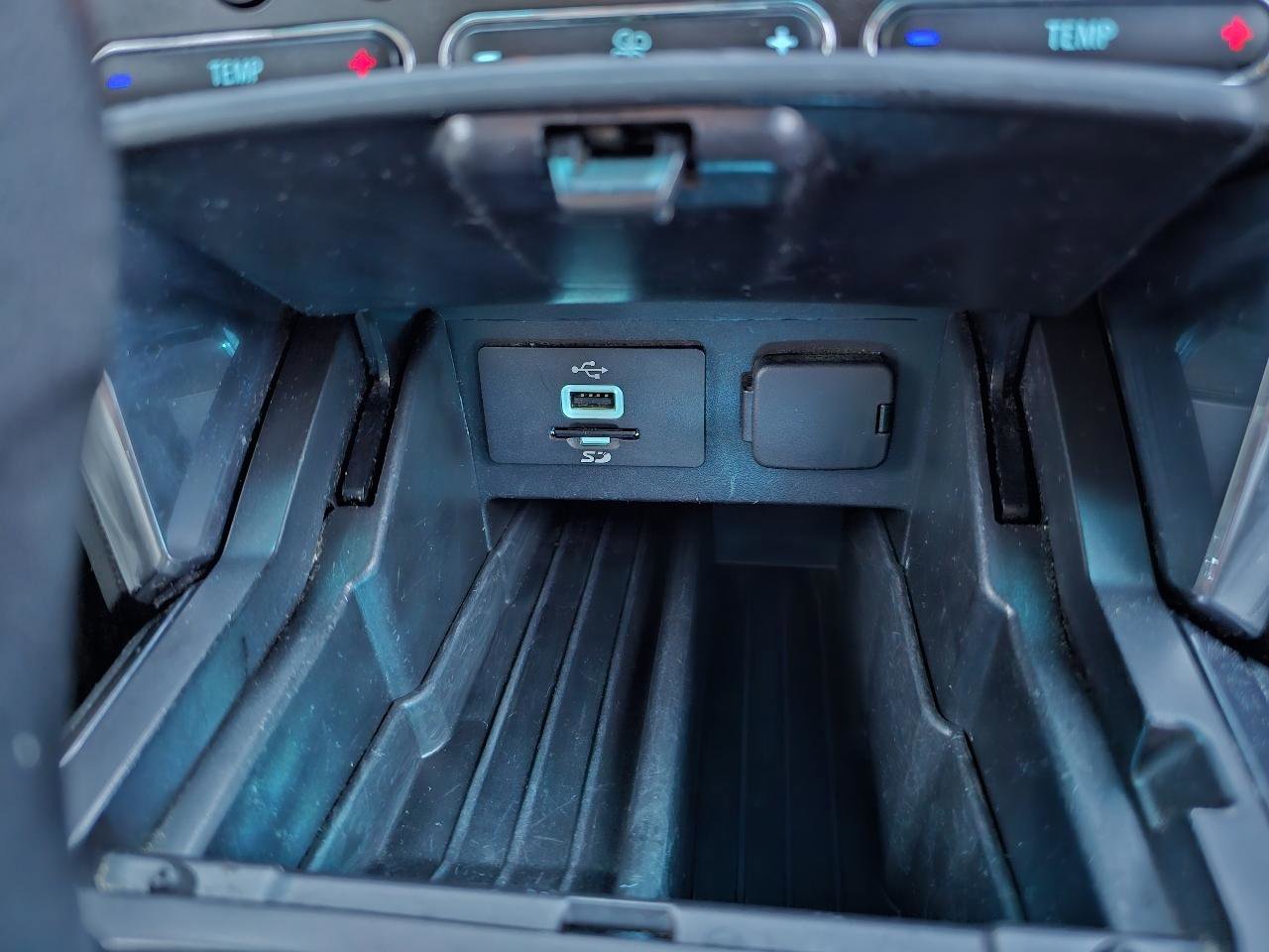 Used 2016 Ford Explorer Limited image 62