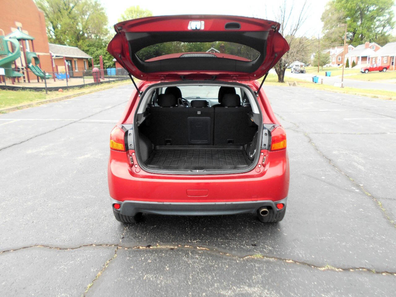 Used 2013 Mitsubishi Outlander Sport SE AWD/4WD image 19