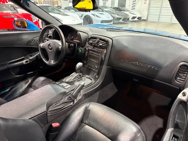 Used 2010 Chevrolet Corvette Coupe w/ Preferred Equipment Group RWD image 10