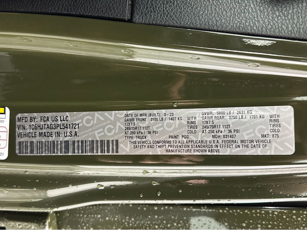 Used 2023 Jeep Gladiator Sport image 27