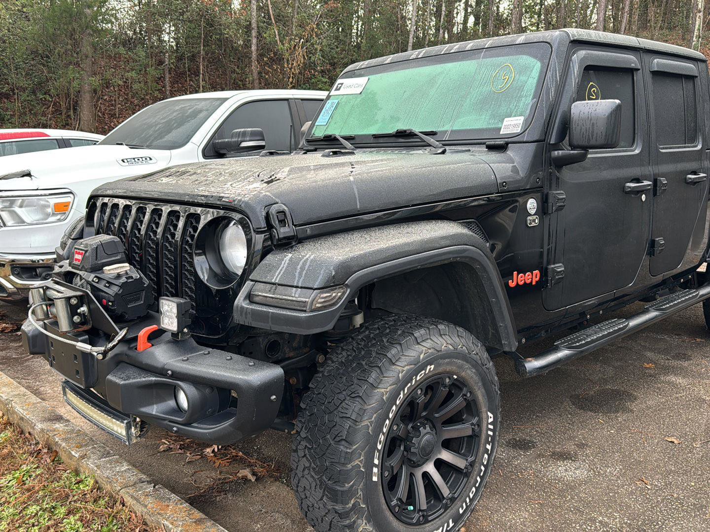 Used 2021 Jeep Gladiator Sport w/ Technology Group image 2