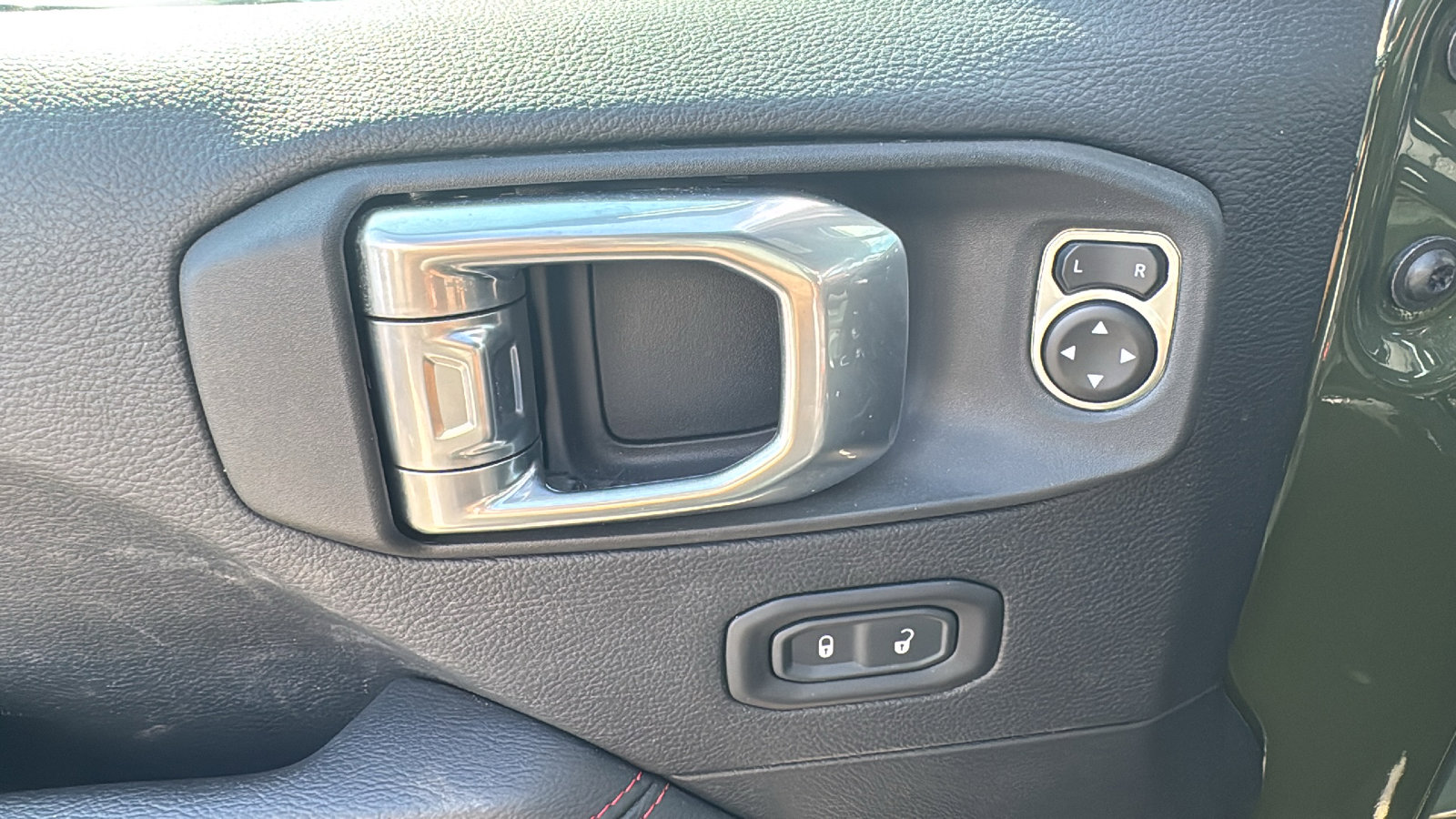 Certified 2022 Jeep Gladiator Rubicon w/ LED Lighting Group image 13