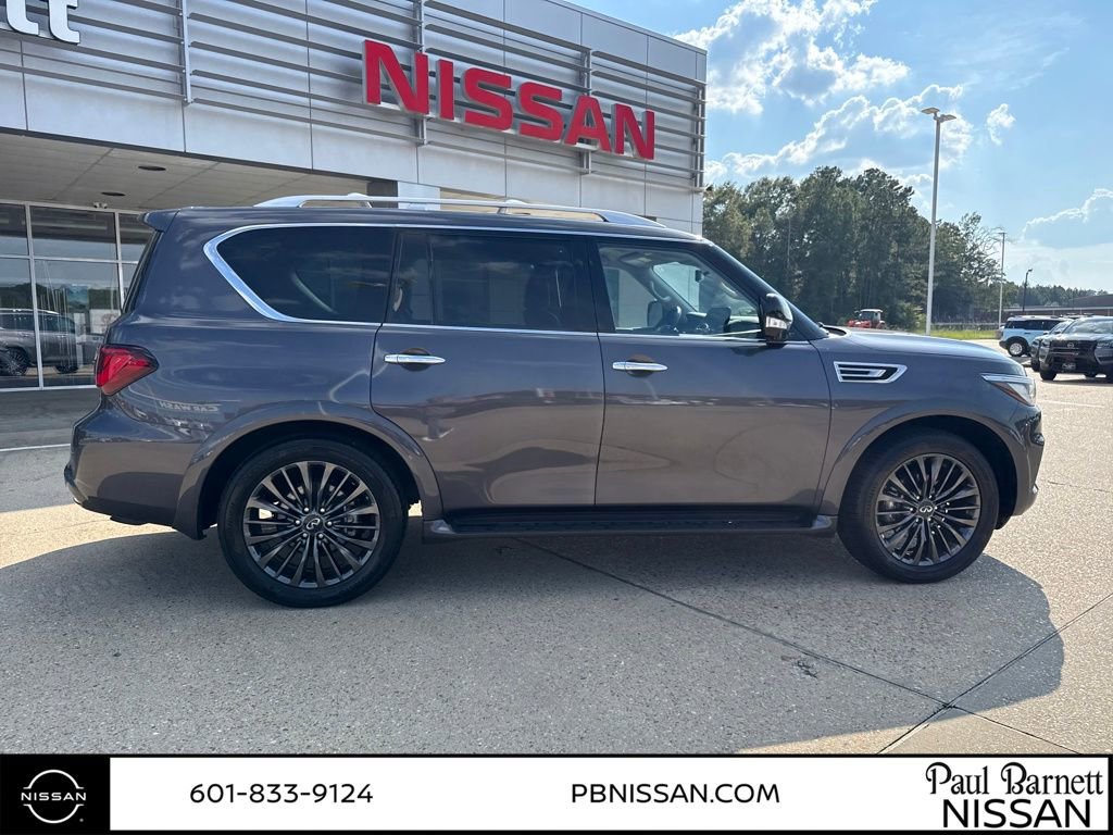 Used 2023 INFINITI QX80 Premium Select w/ Cargo Package image 16