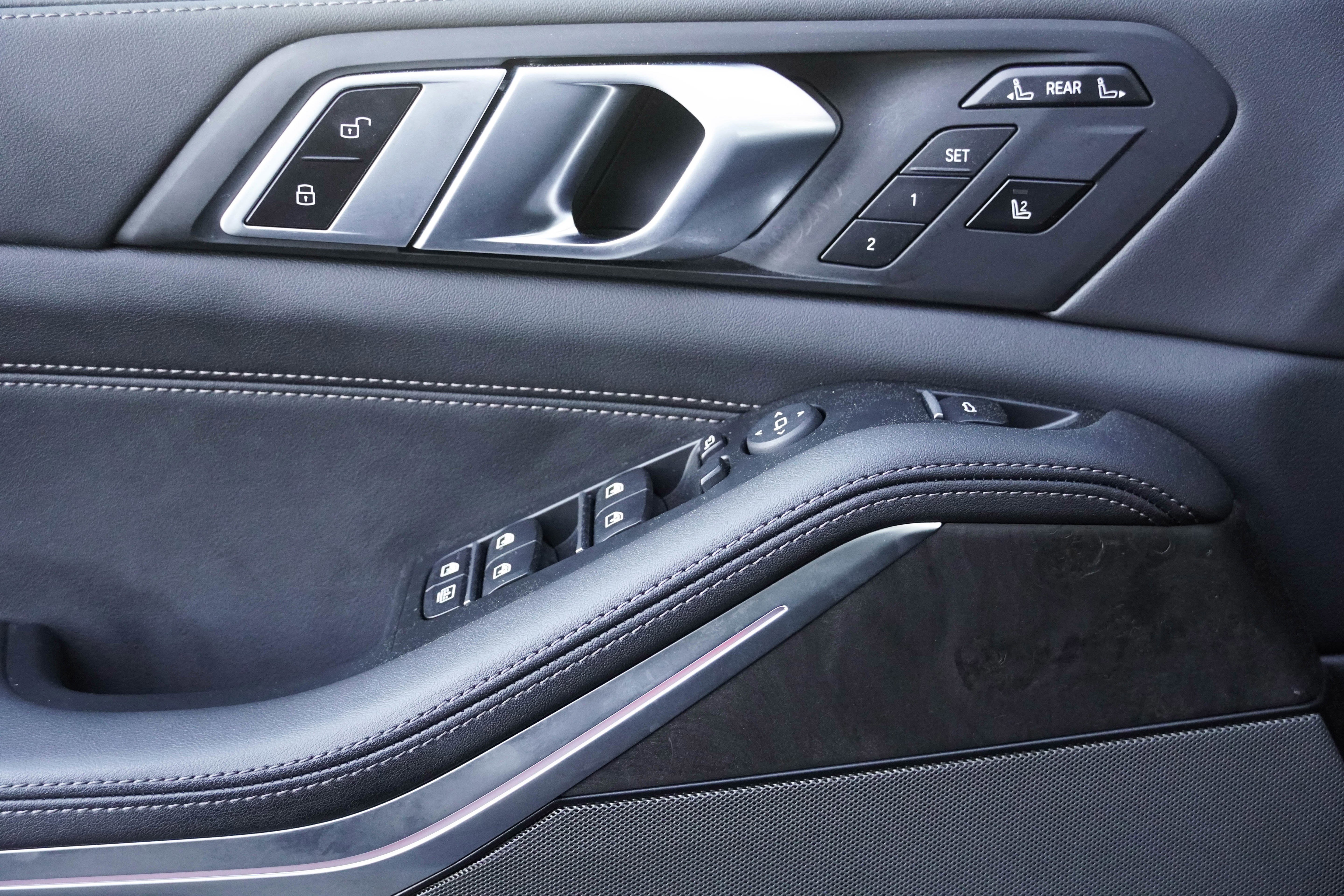 Certified 2026 BMW X7 xDrive40i w/ M Sport Package image 15