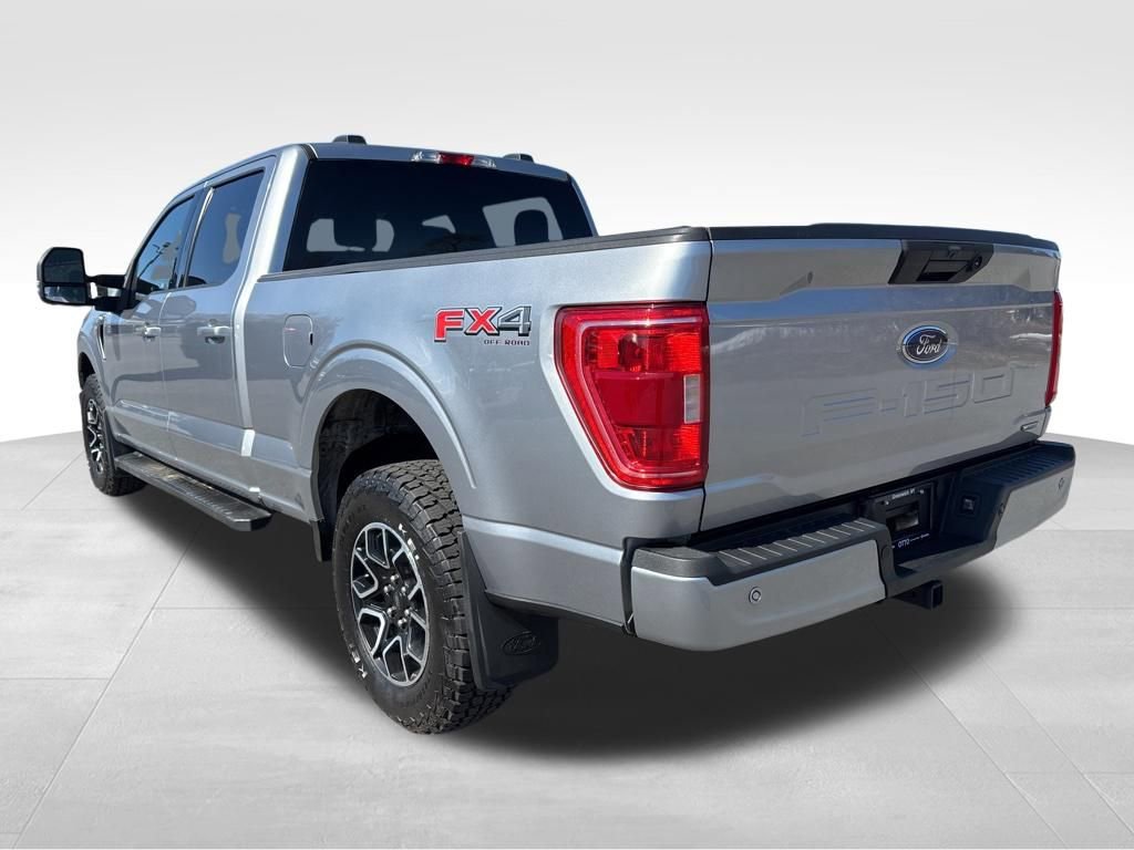 Used 2021 Ford F150 XLT w/ Equipment Group 301A Mid image 5